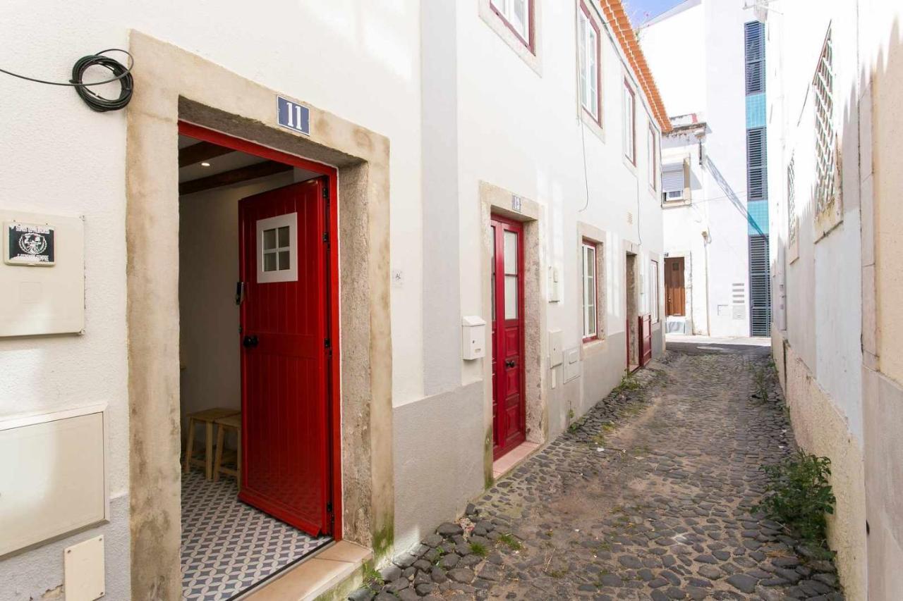 Trendy Lisbon Home With Terrace Lx Factory Exterior foto